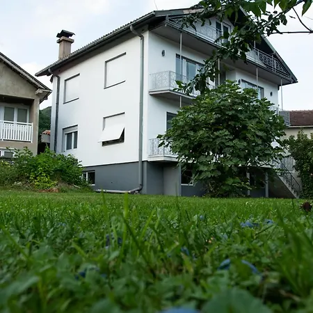 Vikend Kuca Zivkovic Holiday home *