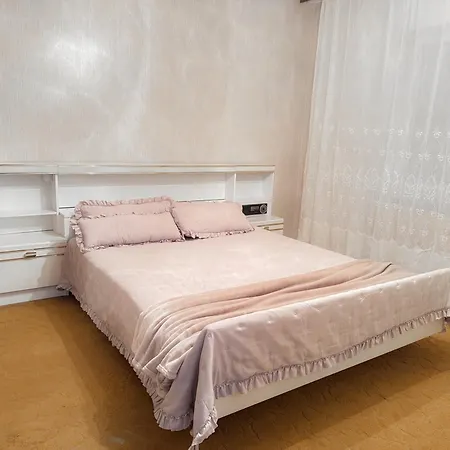 펜션 Vikend Kuca Zivkovic 데스포토바츠