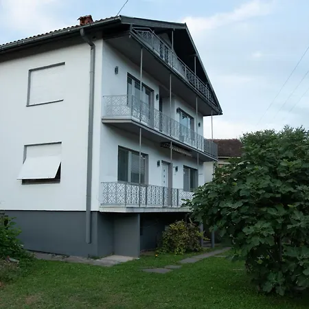 Vikend Kuca Zivkovic 데스포토바츠