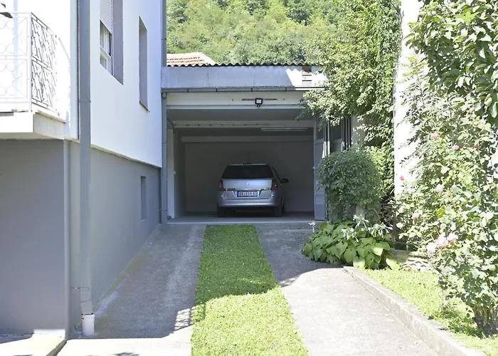 Vikend Kuca Zivkovic * Despotovac